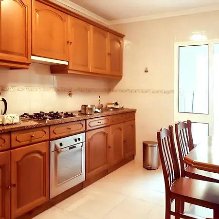 Charming In With Balcony And View * Φουνκάλ
