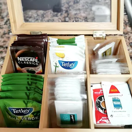 아파트 Charming In With Balcony And View 푼샬