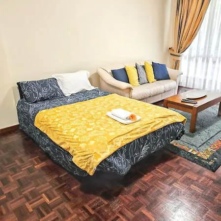 Charming In With Balcony And View *