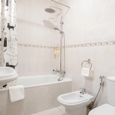 Charming In With Balcony And View Funchal (Madeira)