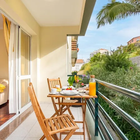 Charming In With Balcony And View Apartment Funchal (Madeira)